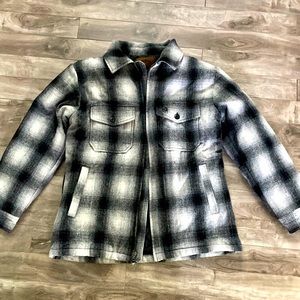 Legendary Whitetails Outdoorsman Jacket